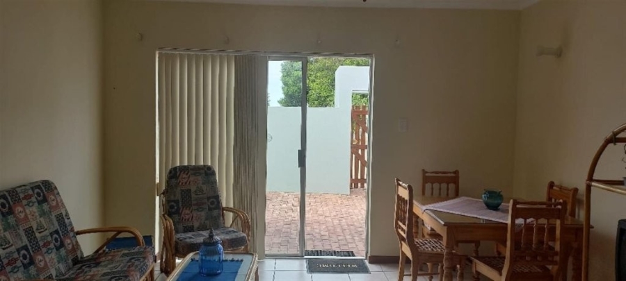 2 Bedroom Property for Sale in Stilbaai Wes Western Cape